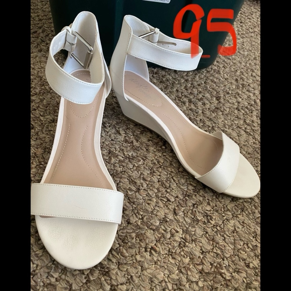 White Wedges (small wedge)